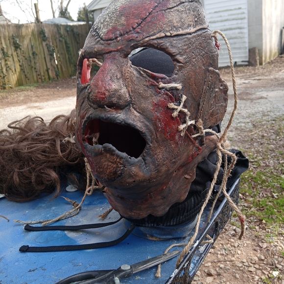 Texas Chainsaw Massacre 3 mask (custom) - Picture 5 of 7